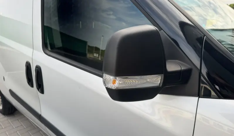 
VAUXHALL COMBO 2300 1.6 CDTI full									