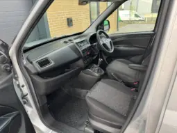 
VAUXHALL COMBO 2300 1.6 CDTI full									