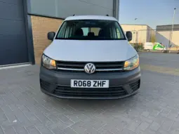 
VOLKSWAGEN CADDY MAXI 2.0 TDI 102PS Kombi full									