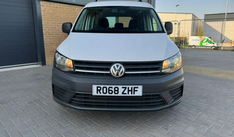 
VOLKSWAGEN CADDY MAXI 2.0 TDI 102PS Kombi full									