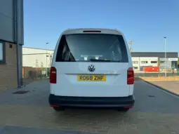 
VOLKSWAGEN CADDY MAXI 2.0 TDI 102PS Kombi full									