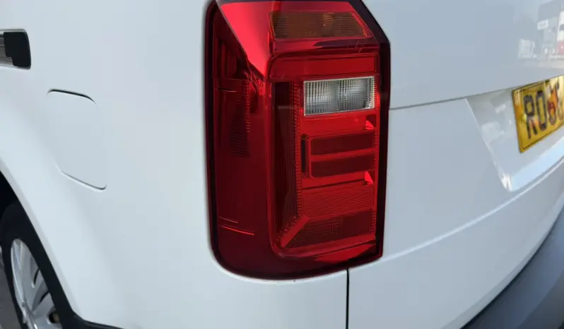 
VOLKSWAGEN CADDY MAXI 2.0 TDI 102PS Kombi full									