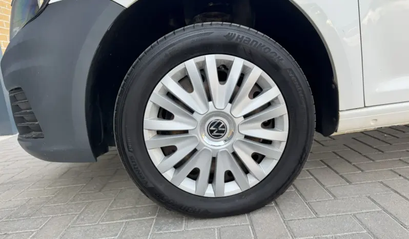 
VOLKSWAGEN CADDY MAXI 2.0 TDI 102PS Kombi full									