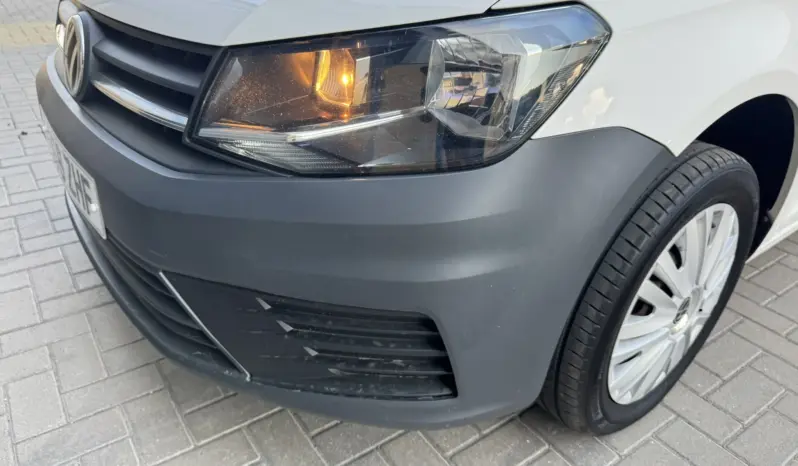 
VOLKSWAGEN CADDY MAXI 2.0 TDI 102PS Kombi full									