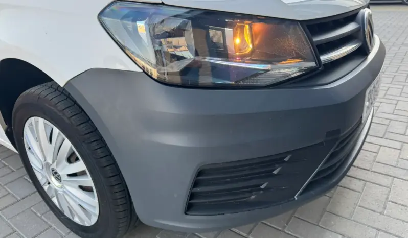 
VOLKSWAGEN CADDY MAXI 2.0 TDI 102PS Kombi full									