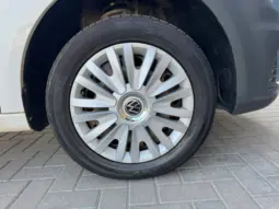 
VOLKSWAGEN CADDY MAXI 2.0 TDI 102PS Kombi full									