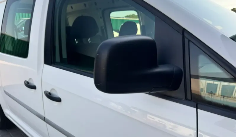 
VOLKSWAGEN CADDY MAXI 2.0 TDI 102PS Kombi full									