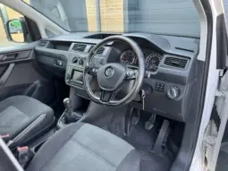 
VOLKSWAGEN CADDY MAXI 2.0 TDI 102PS Kombi full									