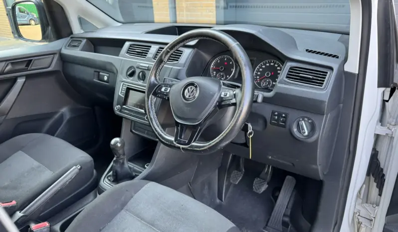 
VOLKSWAGEN CADDY MAXI 2.0 TDI 102PS Kombi full									