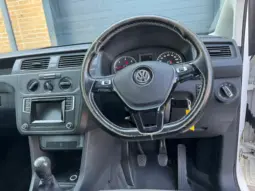 
VOLKSWAGEN CADDY MAXI 2.0 TDI 102PS Kombi full									
