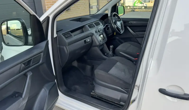 
VOLKSWAGEN CADDY MAXI 2.0 TDI 102PS Kombi full									