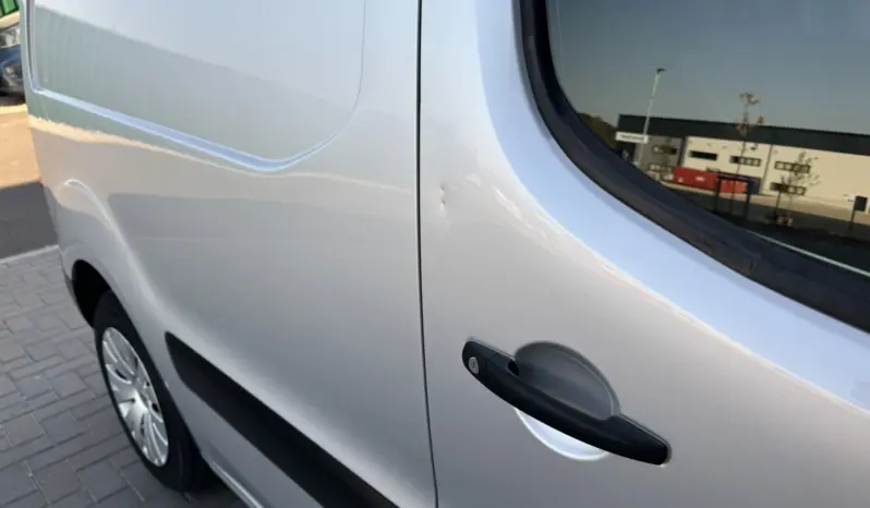 
2015 CITROEN BERLINGO 1.6 HDi full									