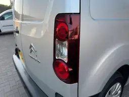 
2015 CITROEN BERLINGO 1.6 HDi full									
