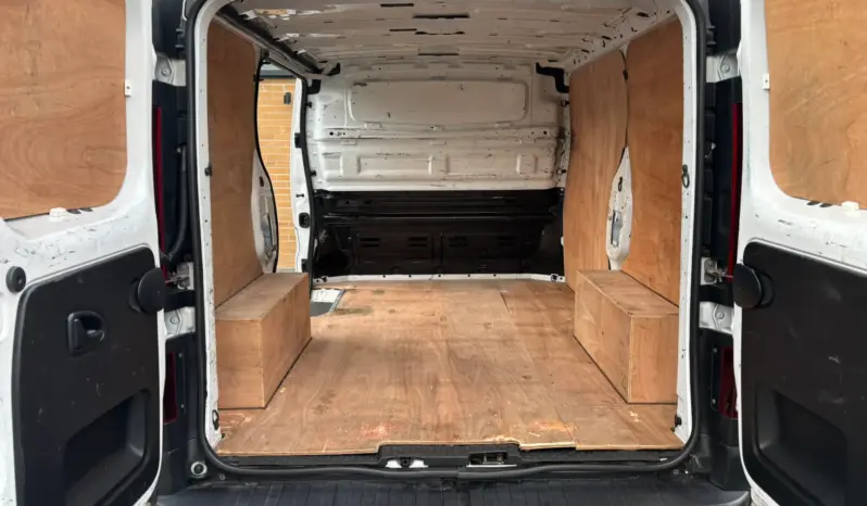 
RENAULT TRAFIC 2.0 dCi 120 Business full									