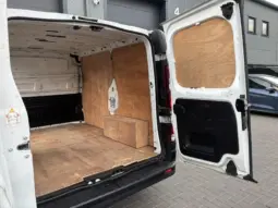 
RENAULT TRAFIC 2.0 dCi 120 Business full									