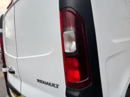 
RENAULT TRAFIC 2.0 dCi 120 Business full									