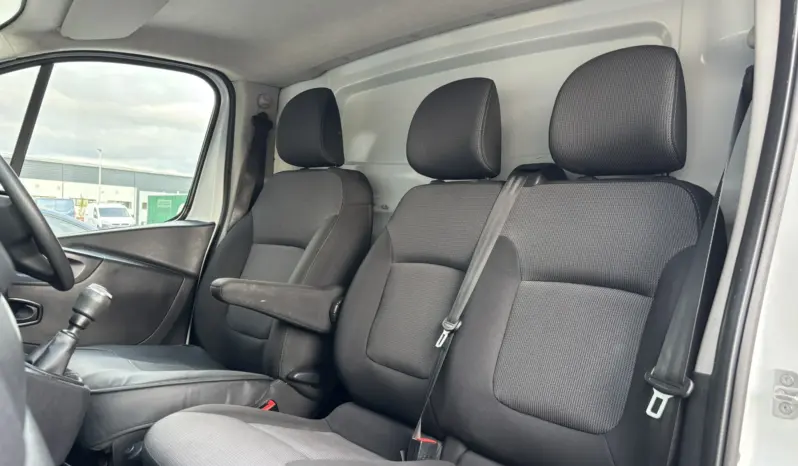 
RENAULT TRAFIC 2.0 dCi 120 Business full									