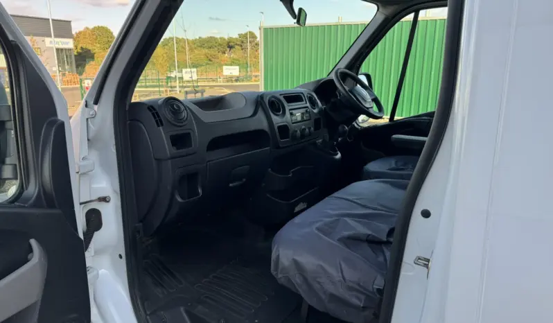 
RENAULT MASTER LL35dCi 125 Dropside full									
