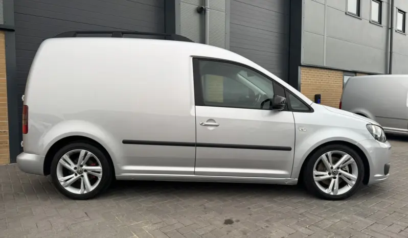 
VOLKSWAGEN CADDY 2.0 TDI 140PS Highline full									