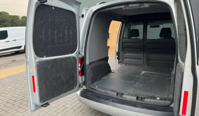 
VOLKSWAGEN CADDY 2.0 TDI 140PS Highline full									