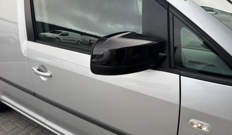 
VOLKSWAGEN CADDY 2.0 TDI 140PS Highline full									