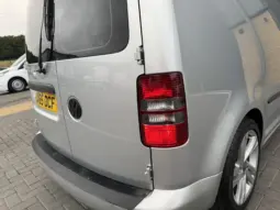 
VOLKSWAGEN CADDY 2.0 TDI 140PS Highline full									