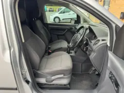 
VOLKSWAGEN CADDY 2.0 TDI 140PS Highline full									