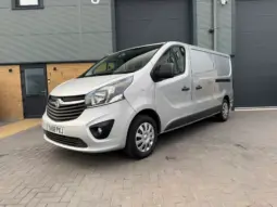 VAUXHALL VIVARO 2900 1.6CDTI 120PS Sportive