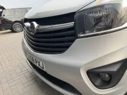 
VAUXHALL VIVARO 2900 1.6CDTI 120PS Sportive full									
