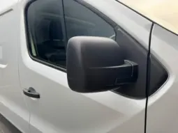 
VAUXHALL VIVARO 2900 1.6CDTI 120PS Sportive full									