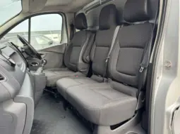 
VAUXHALL VIVARO 2900 1.6CDTI 120PS Sportive full									