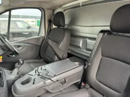 
VAUXHALL VIVARO 2900 1.6CDTI 120PS Sportive full									