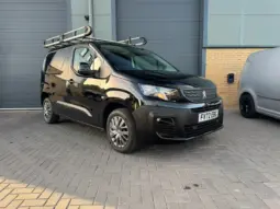 
PEUGEOT PARTNER 1.5 Professional L1 full									