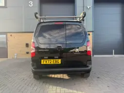 
PEUGEOT PARTNER 1.5 Professional L1 full									