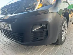 
PEUGEOT PARTNER 1.5 Professional L1 full									