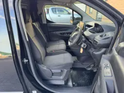 
PEUGEOT PARTNER 1.5 Professional L1 full									