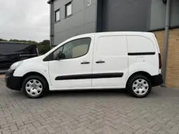 
PEUGEOT PARTNER 850 1.6 BlueHDi Professional full									