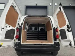 
PEUGEOT PARTNER 850 1.6 BlueHDi Professional full									